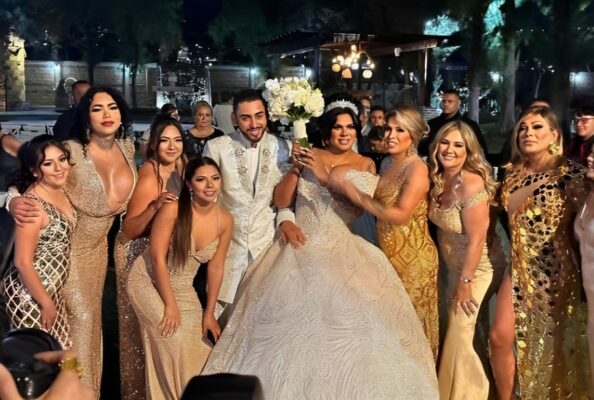 Cu Nto Cost El Pastel De Boda De Kimberly La M S Preciosa