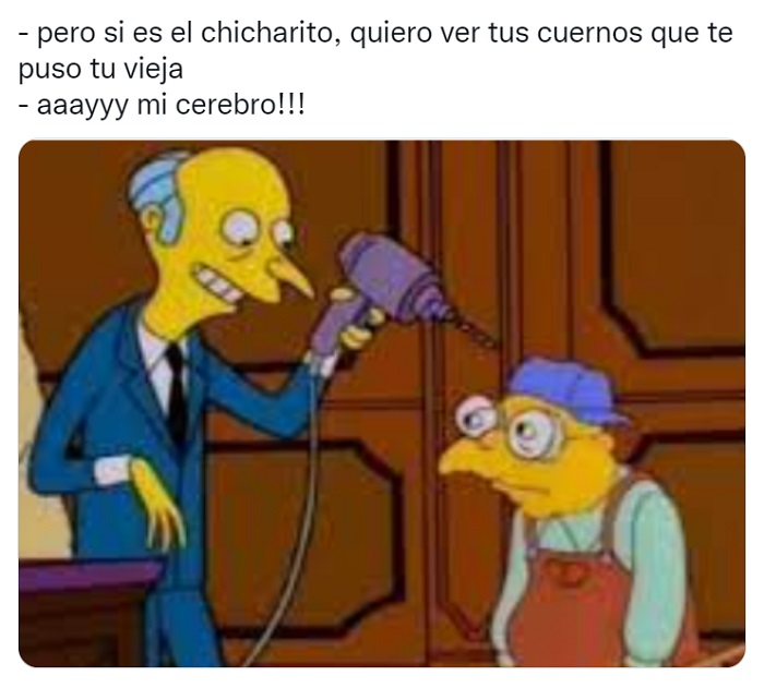 Memes de Chicharito tras críticas por su edad