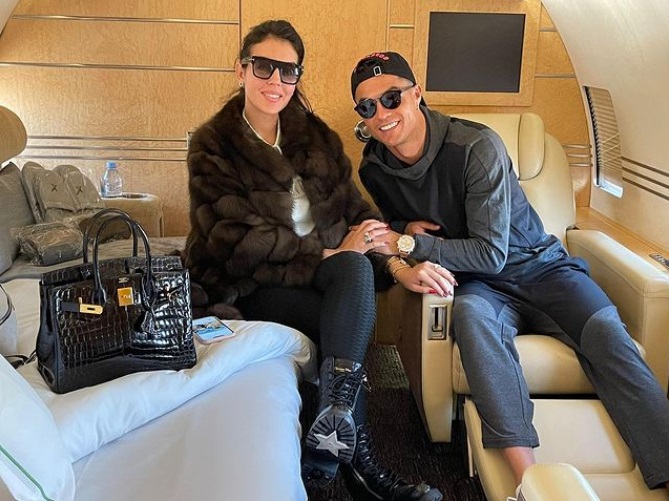 ¿Cuánto dinero le da Cristiano Ronaldo a Georgina Rodríguez?