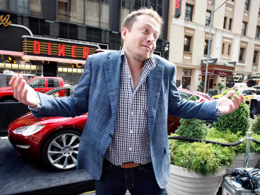 ¿En qué gasta Elon Musk su dinero?