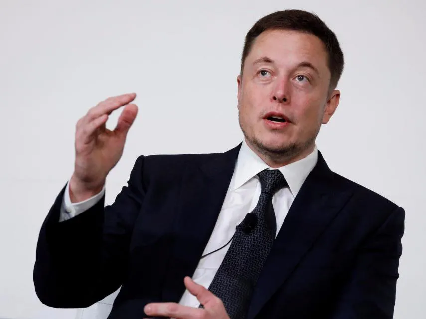 ¿Cómo hizo Elon Musk su fortuna?