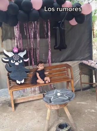 Mamá hace fiesta de cumpleaños satánica para su bebé |VIDEO