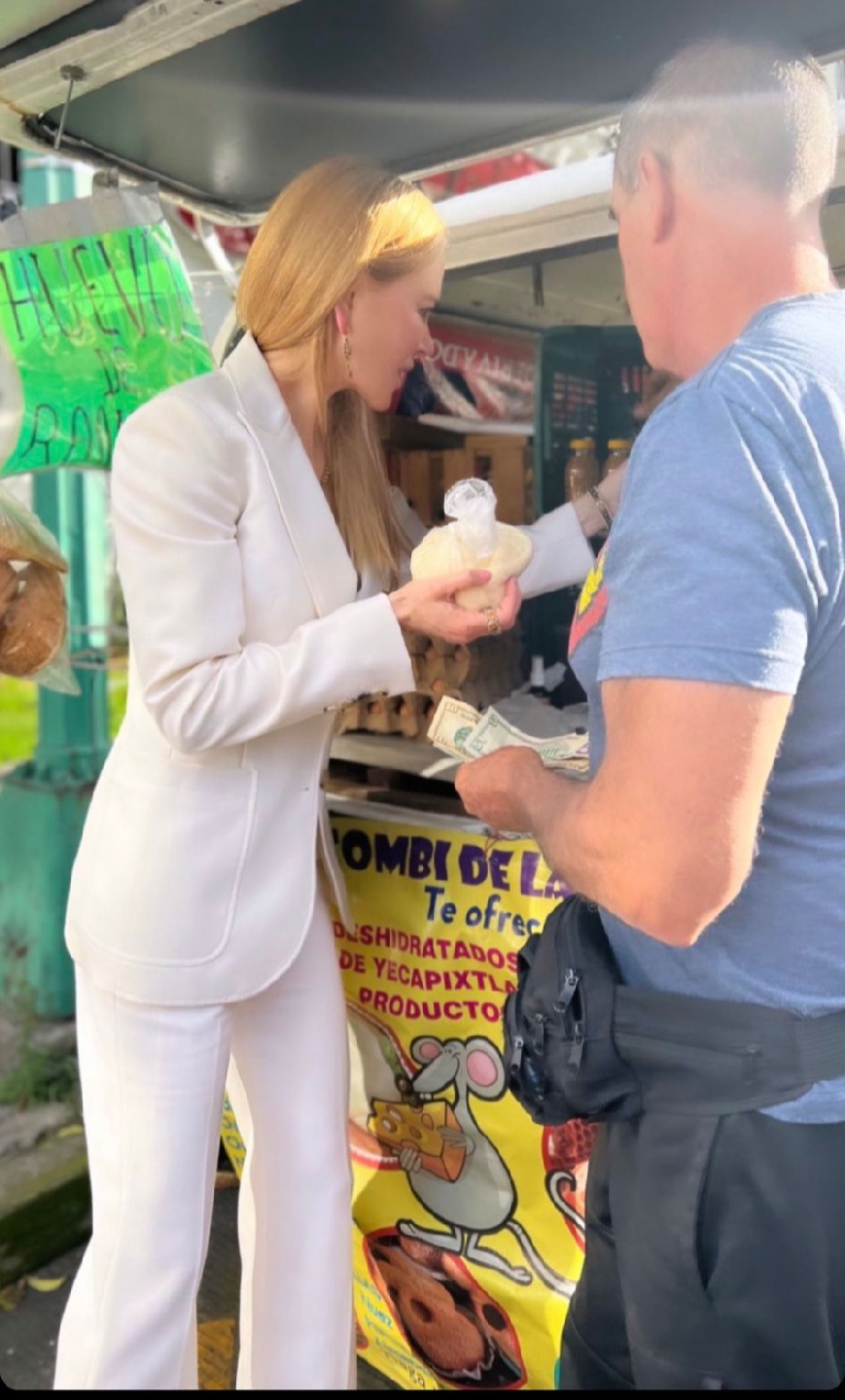 Nicole Kidman compra queso Oaxaca 