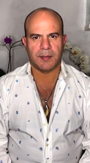 Platanito se disculpa con papás de Debanhi Escobar |VIDEO