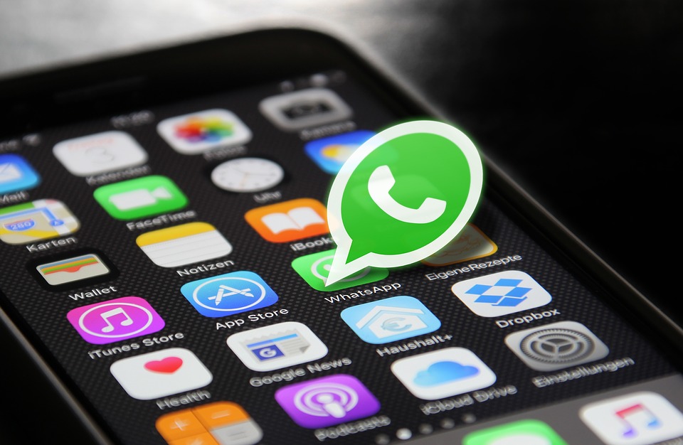 Acceder a WhatsApp en dos teléfonos o una tablet