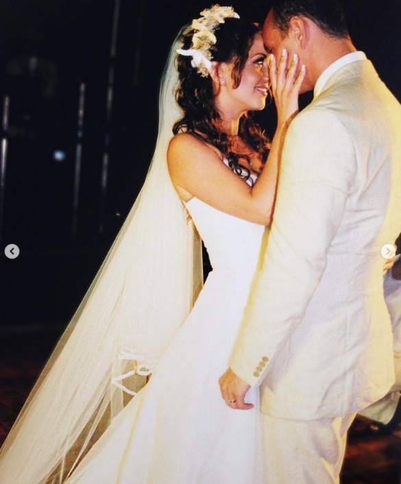 Andrea Legarreta y Erik Rubín casados