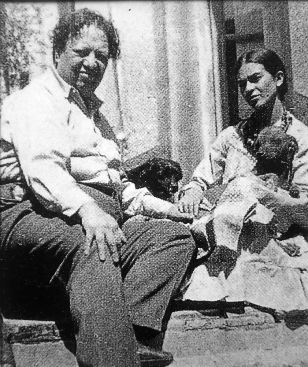 Diego Rivera y Frida Kahlo con sus Xoloitzcuintles 