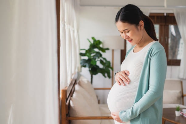 IA puede crear imágenes de mujer embarazada