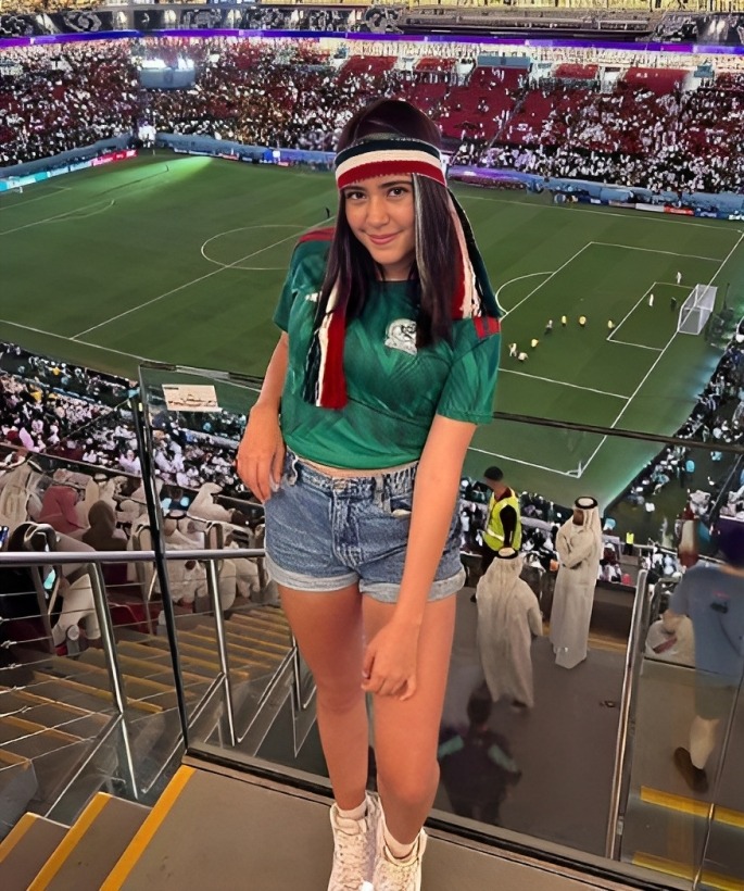 Mercedes Ro fan del fútbol