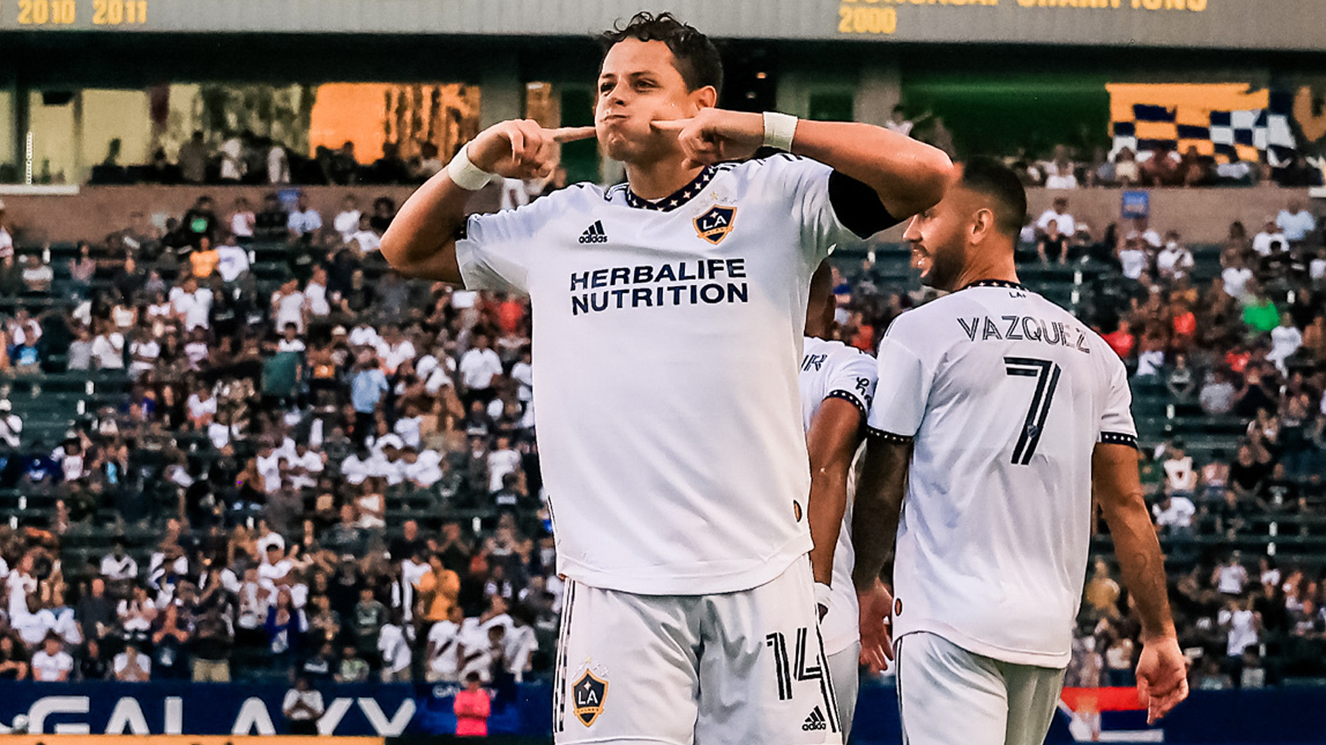 Chicharito Hernández dice adios al LA Galaxy