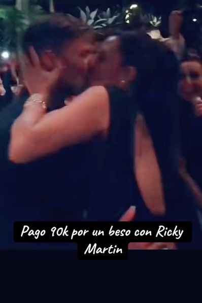  beso de Ricky Martin