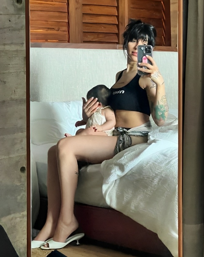 Cazzu revela fotos inéditas de su bebé