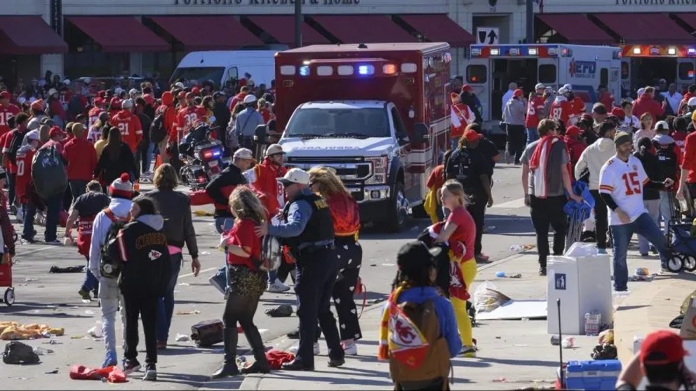 Reportan tiroteo en desfile delos Chiefs en Kansas