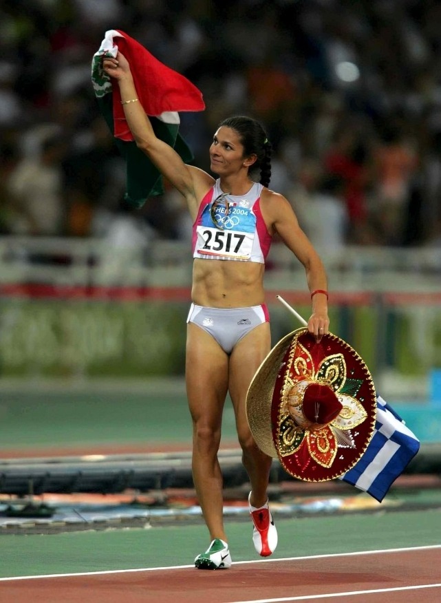 ana Gabriela Guevara representante de Atletismo