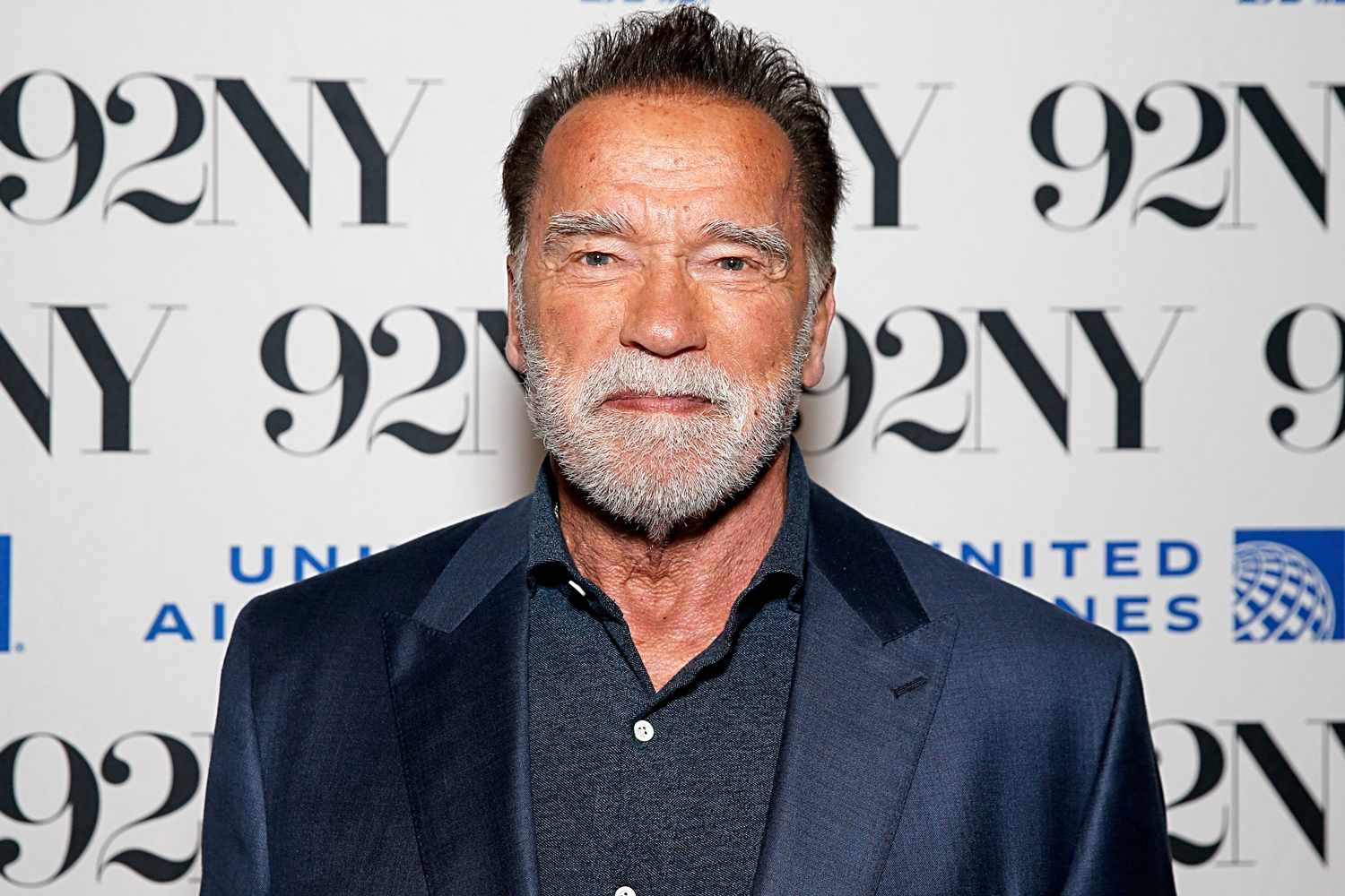 ¿Cómo está Arnold Schwarzenegger?