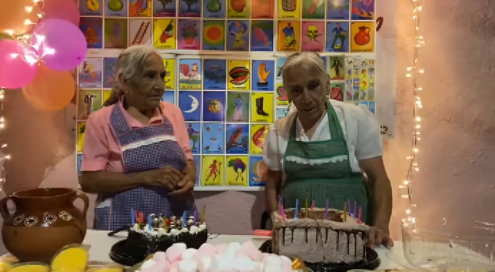 abuelitas pelean en cumpleaños