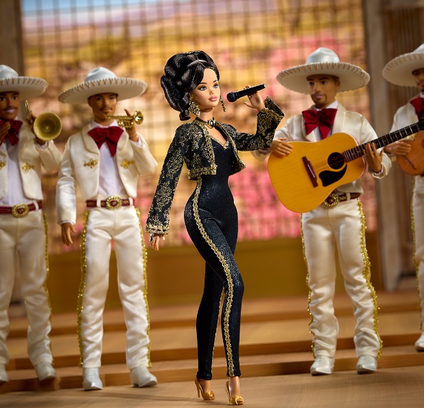 Así es la Barbie de Juan Gabriel 