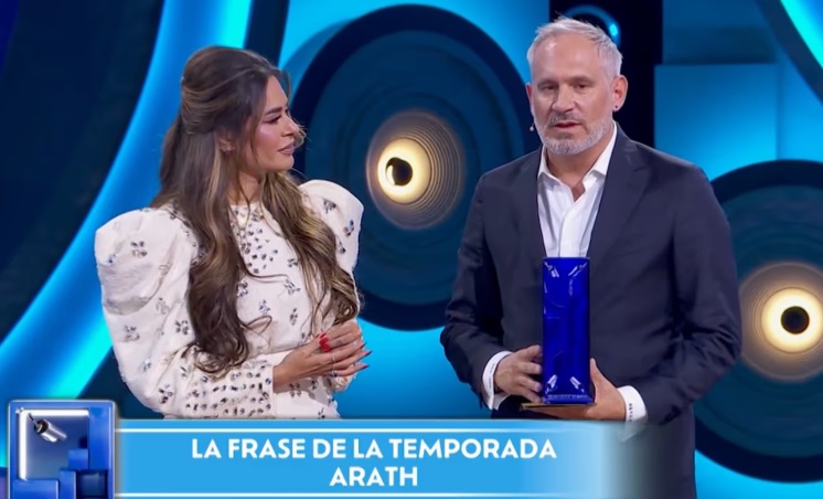 Adrián Marcelo falta a premios de LCDLF