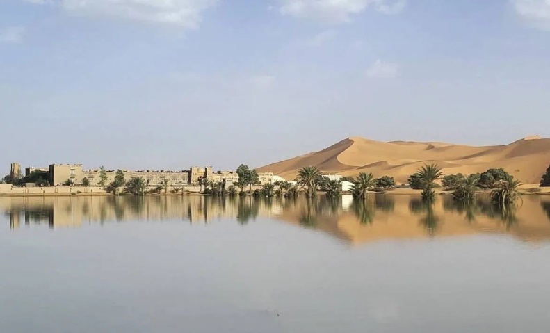 Desierto-del-sahara-luce-diferente-tras-lluvias