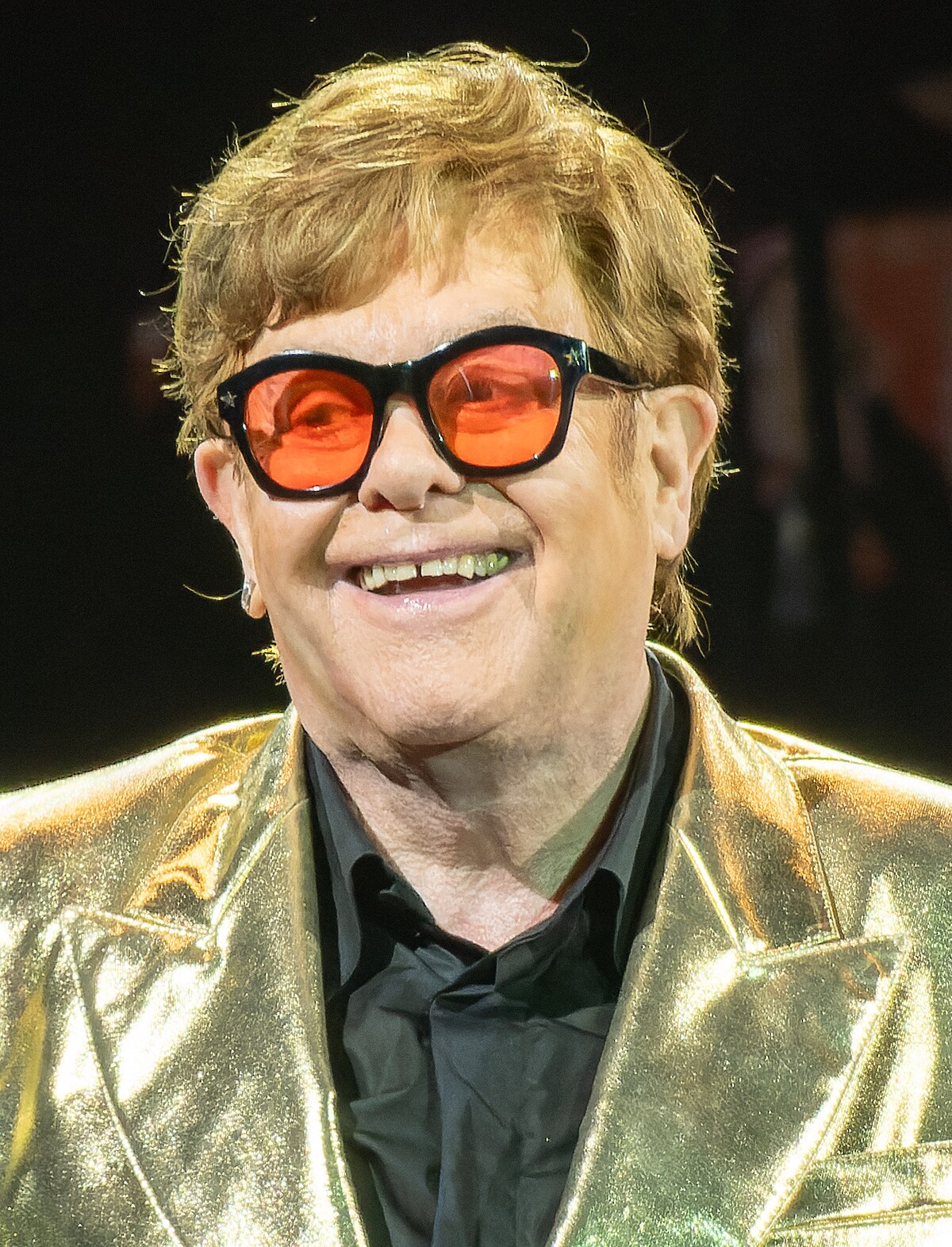 Problemas de salud de Elton John 