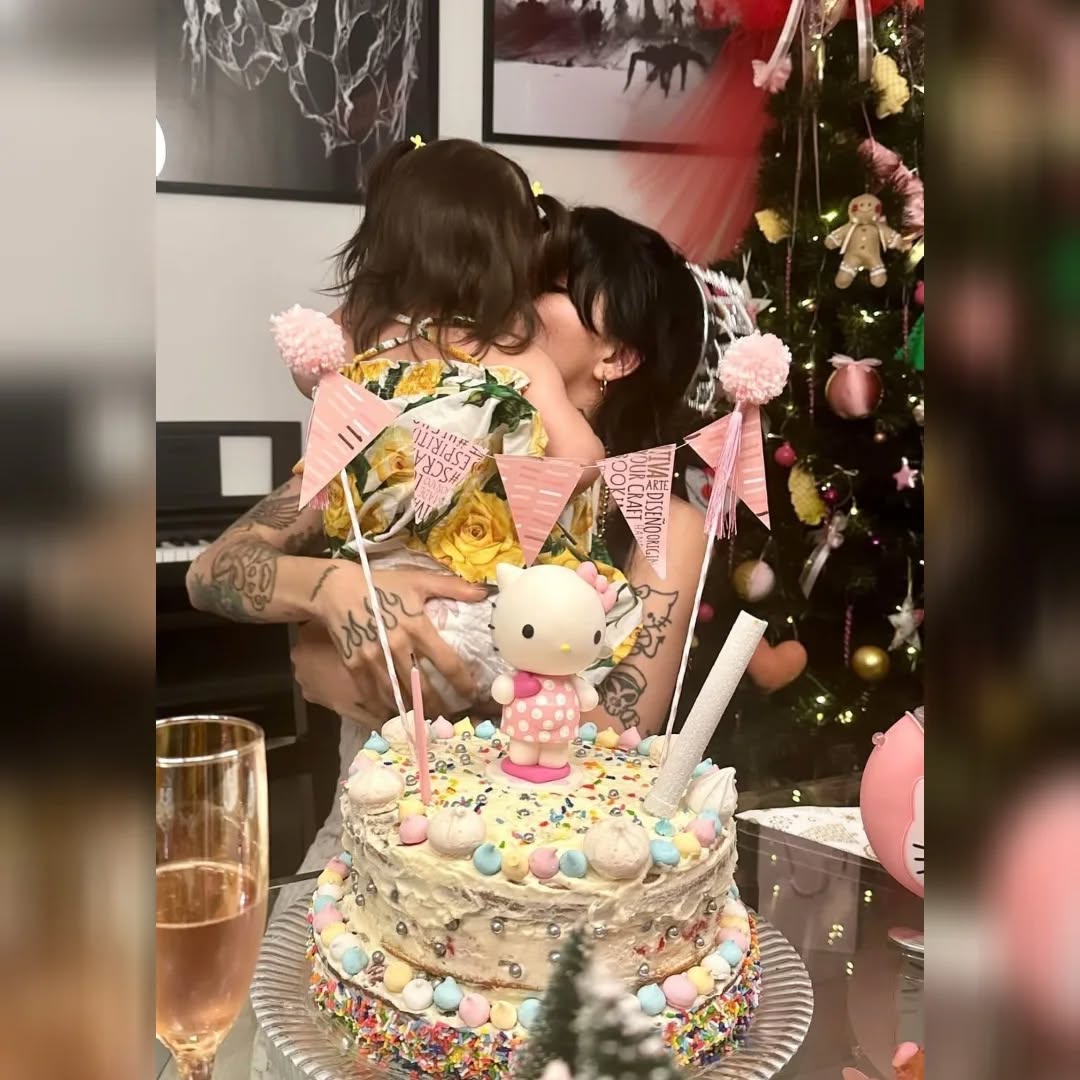 Así fue la fiesta de cumpleaños de Cazzu con Inti