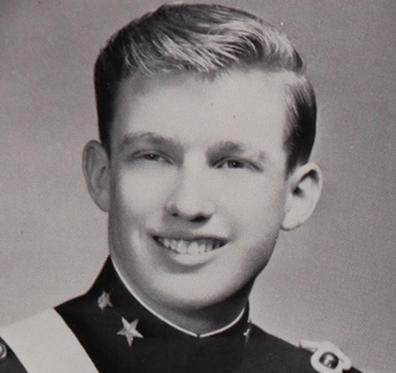 ¿Cómo lucía Donald Trump cuando era joven?