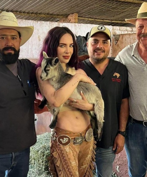 ¿Cuál es la nueva melodía de Belinda por la que cambió su look?