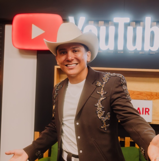¿Cómo reaccionó Edwin Luna a críticas por 'arreglitos'?