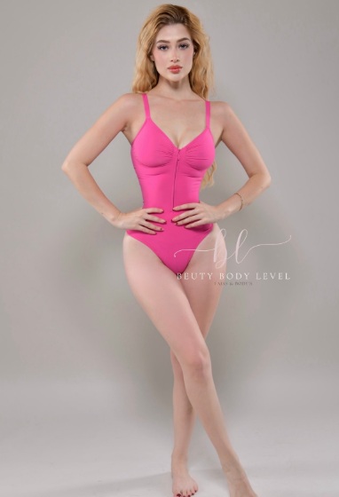 ¿Cuándo inició Valeria Márquez en el modelaje?