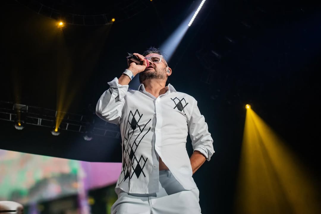Los Estrambóticos vocalista