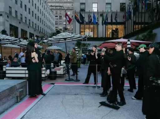 Peso Pluma y Kenia Os roban atención en Nueva York 
