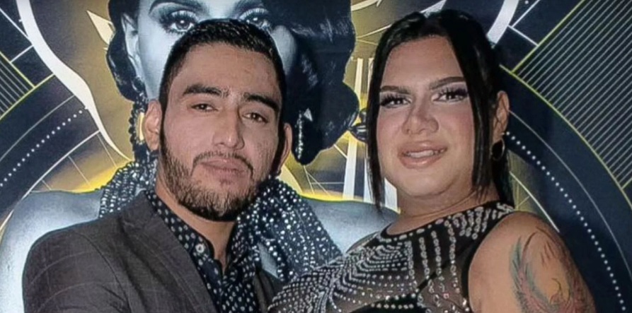 Tunden a Kimberly por vender su ropa usada