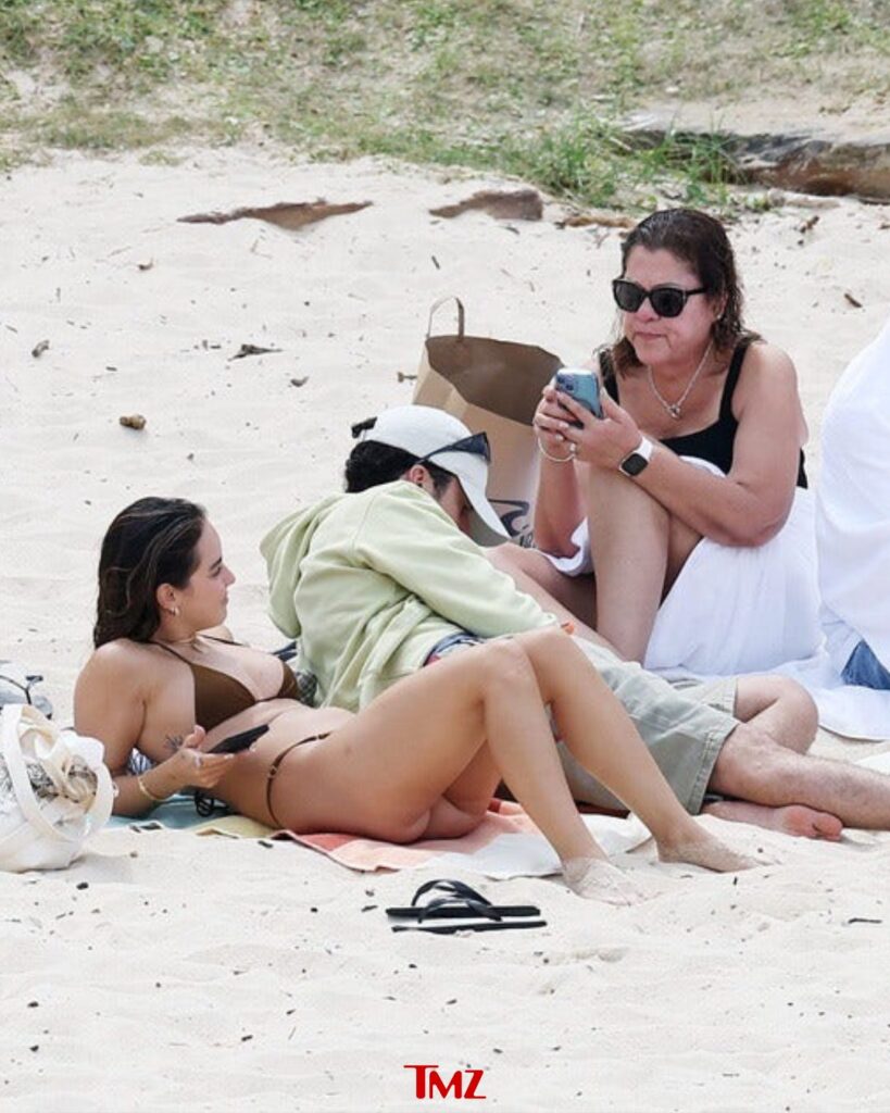 Filtran más fotos de Bad Bunny y Gabriela Berlingeri