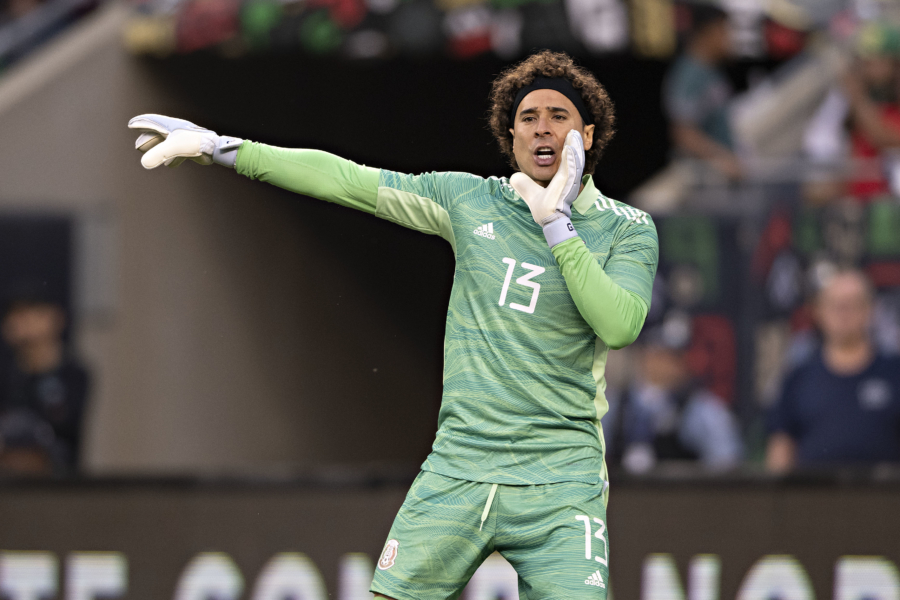 Jailyne Ojeda menciona que Memo Ochoa es su pariente