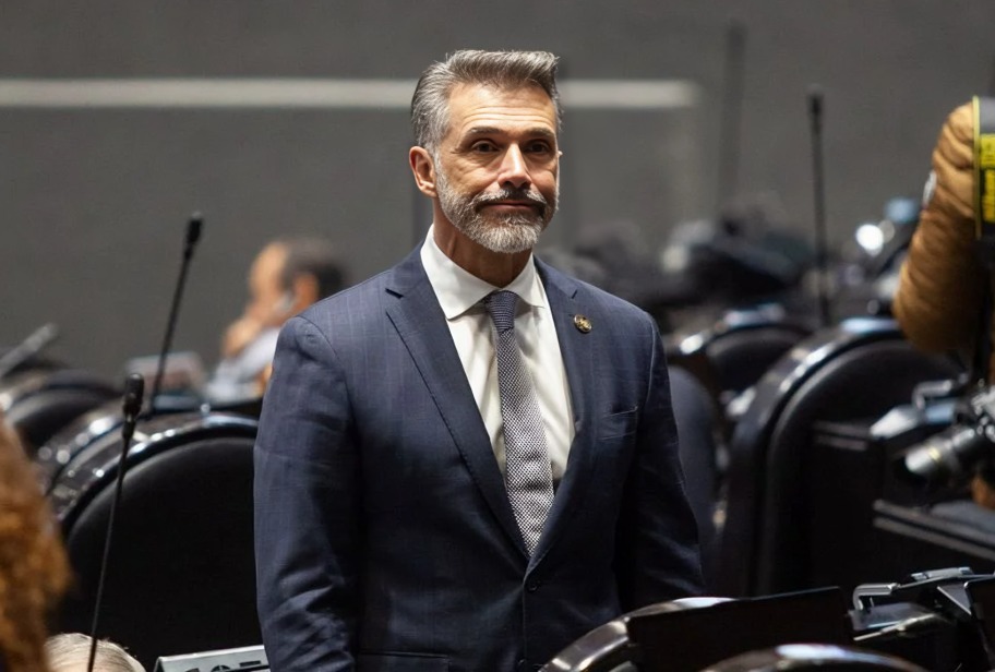 Revelan que Sergio Mayer es de los habitantes mejor pagados en LCDLF 6