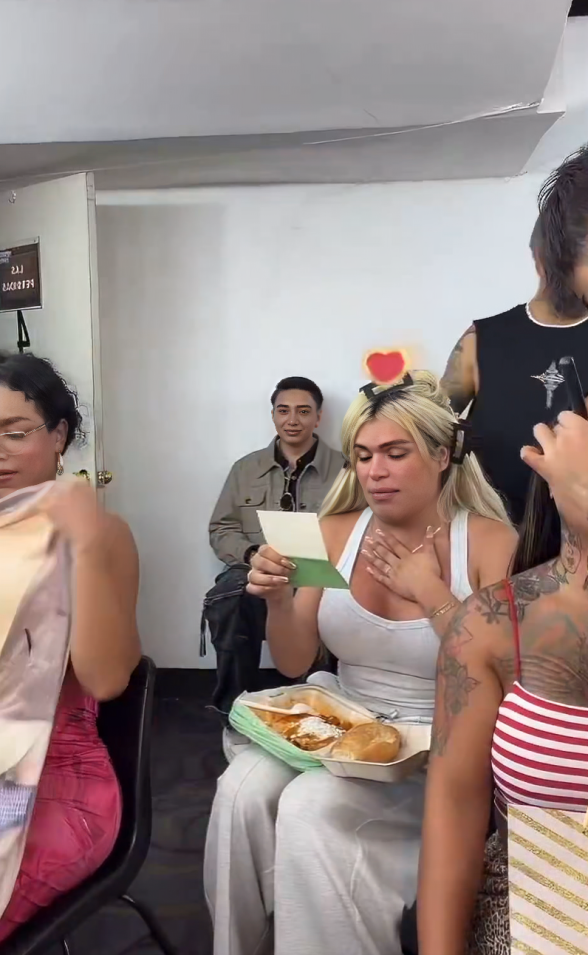 María Sorté manda mensaje a Wendy Guevara tras regalarle cobijas