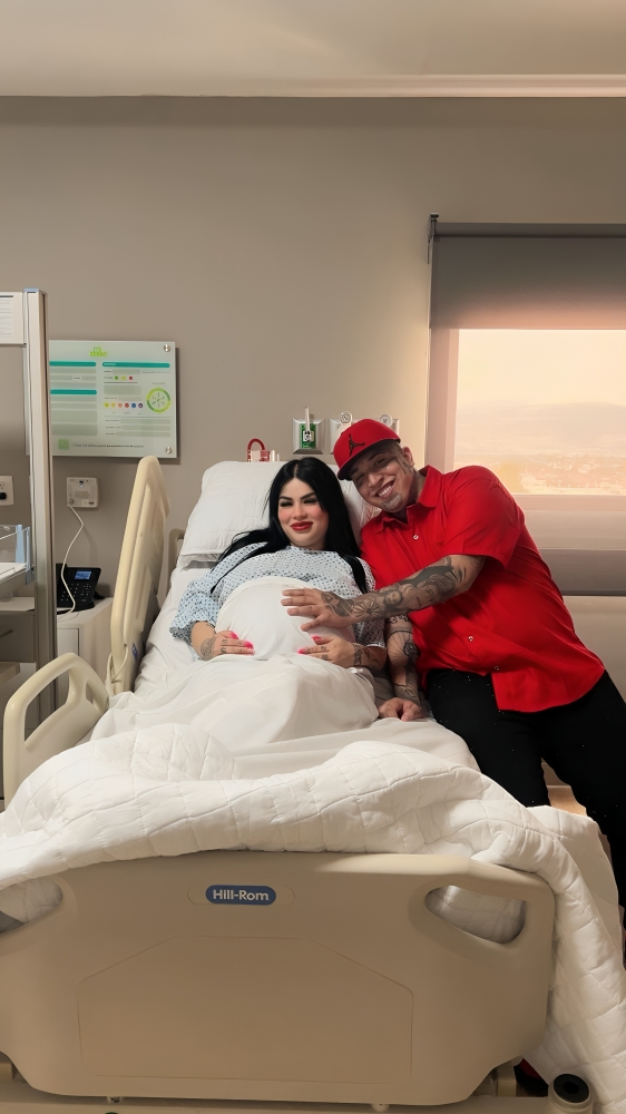 Mona y Geros reciben a su primer hijo