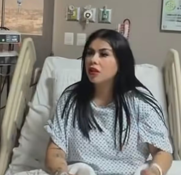 Mona esperando a su primer hijo