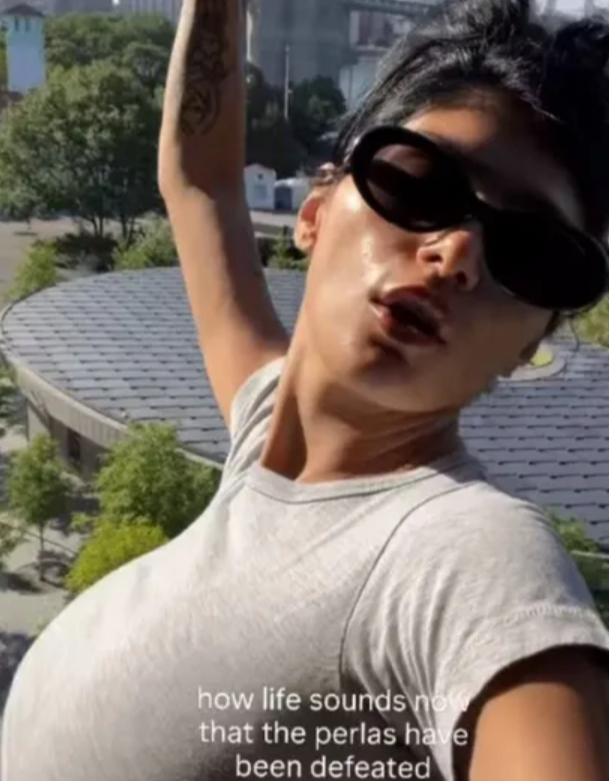 Video de Mia Khalifa sobre 'Las Perlas'